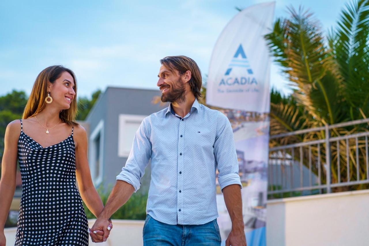 Acadia Beach Villas & Apartments Slatine Dış mekan fotoğraf