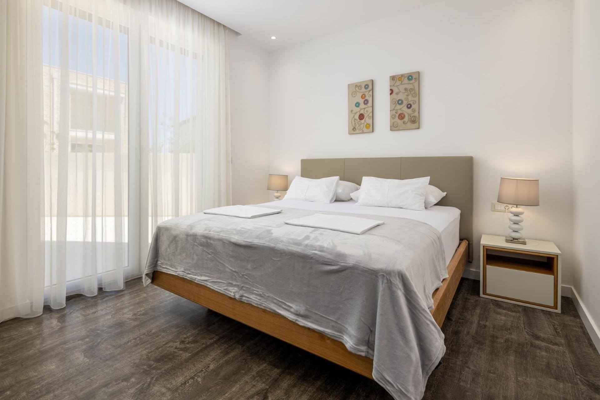 Acadia Beach Villas & Apartments Slatine Dış mekan fotoğraf
